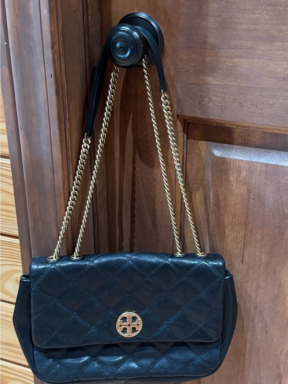 Tory Burch Willa Black Quilted Shoulder Bag with Gold Logo excellent condition